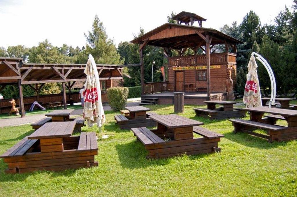 Holiday Park Vrchlabi - Lisci Farma 외부 사진